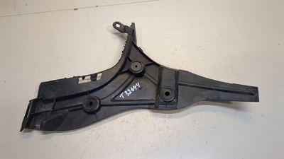 8V4807377D Кронштейн бампера Audi A3 2016-2020 2016