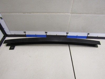 3C5839407C03C Направляющая стекла VW Passat [B6] 2005-2010