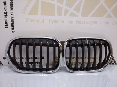 51138493450 Решетка радиатора BMW X1 F48 Рестайлинг 2019-2022
