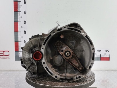 Q0014208V001000000 КПП робот (автоматическая коробка) Smart Fortwo(City) C453 (2014-2024) 2002 ,