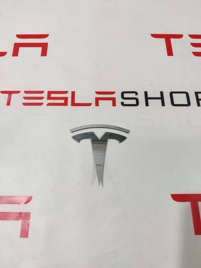 150732000C Эмблема Tesla Model Y 2020 1507320-00-C