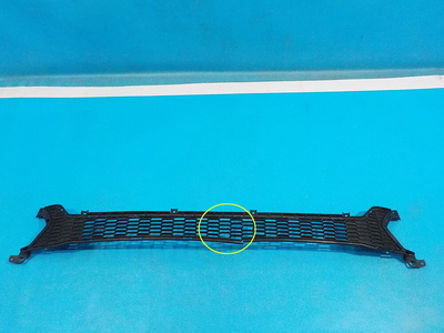 A286560000 Решетка переднего бампера центральная KIA Ceed (JD) 2012-2018