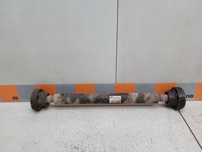 7L6521101A Вал карданный Volkswagen Touareg 2004