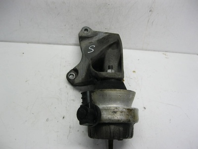 4F0199379G лапа крепление подушка 4f0199307n audi a6 c6 05 -