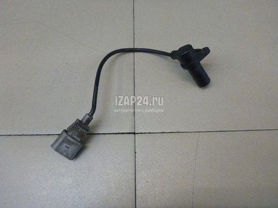 077905381K Датчик положения коленвала VAG Q7 [4L] (2005 - 2015)