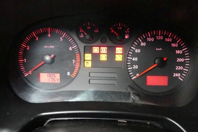 1M0920802A спидометр seat леон толедо ii 1.6 16v