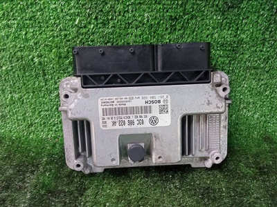 03C906022AK блок управления двигателем Volkswagen Jetta 5 (2006-2011)