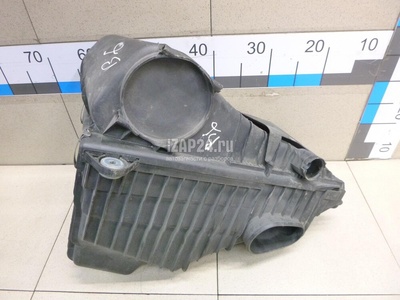 7L0129607C Корпус воздушного фильтра VAG Touareg (2002 - 2010)