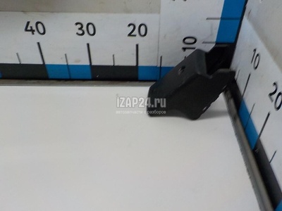 7511208002LAM Крышка кронштейна сиденья Ssang Yong Rexton I (2001 - 2006)