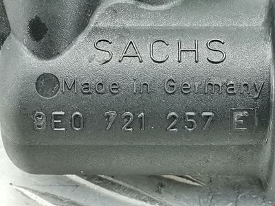 8E0721257E Цилиндр сцепления рабочий Audi A4 B6 (2000-2006) 2001 ,