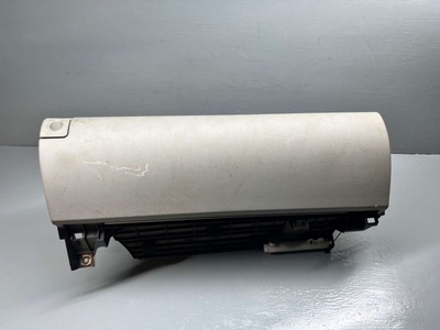 5530306390 Ручка бардачка Toyota Camry XV50 2013 55303-06390,55303-06400