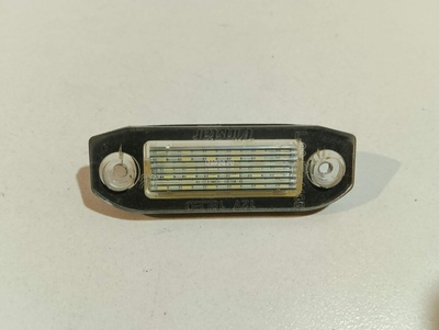 31253006 Фонарь подсветки номера Volvo XC90 (2002 - 2015)