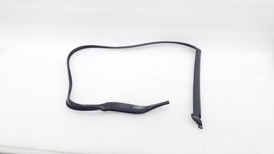 51357182303 Уплотнитель двери BMW 5-Series F10 2013