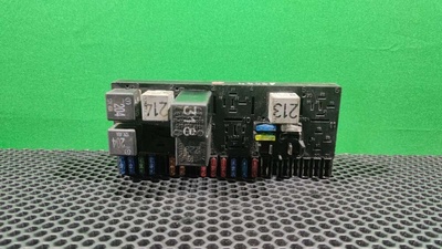 443941822B Блок предохранителей Audi 80 B4 1993 443 941 822 B