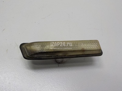 63137164491 Повторитель на крыло левый белый BMW X5 E53 (2000 - 2007)
