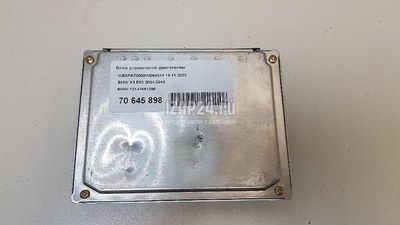 12147561380 Блок управления двигателем BMW X3 E83 (2004 - 2010)