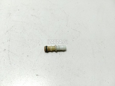 4B0955873 Переходник шланга омывателя VAG Touareg (2002 - 2010)