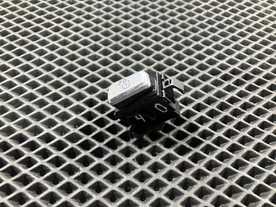 4H1907569B Кнопка (выключатель) Audi A8 D4/4H 2012
