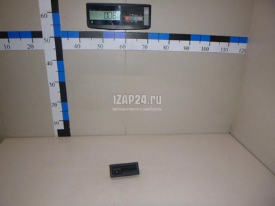 5NA827566B Кнопка открывания багажника VAG Tiguan 2016