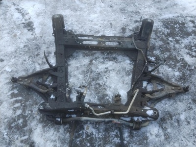 Балка подвески передняя (подрамник) Renault Megane 1999