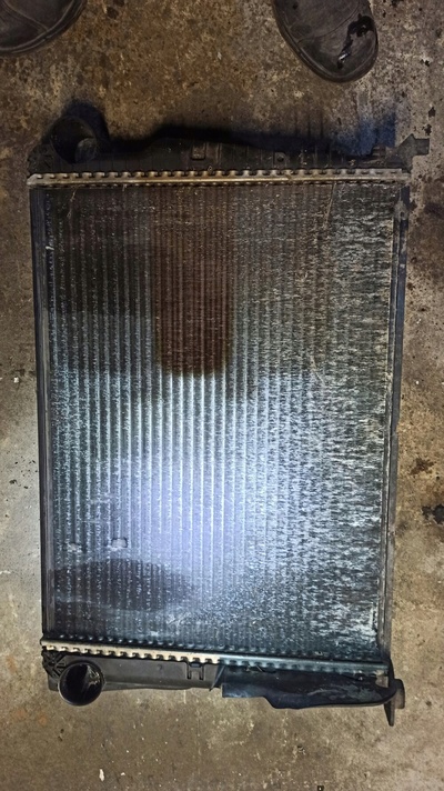 A2205000003 радиатор мерседес w220 3.2 v6