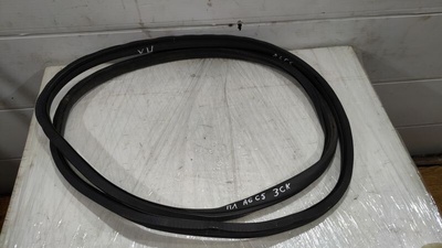 4B0831721M Уплотнитель проема двери Audi A6 4B5, 4B6 1998
