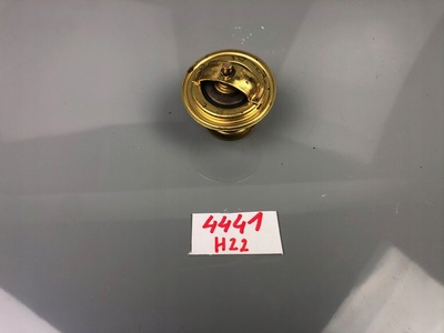 068121113H термостат audi a4 b6 2000 - 2006