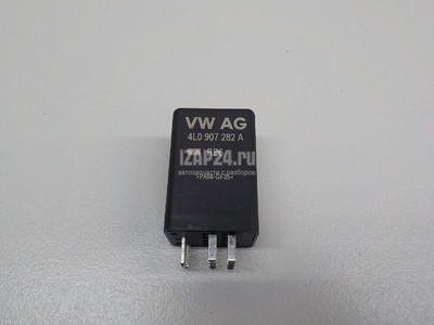 4L0907282A Реле свечей накала VAG Q7 [4L] (2005 - 2015)