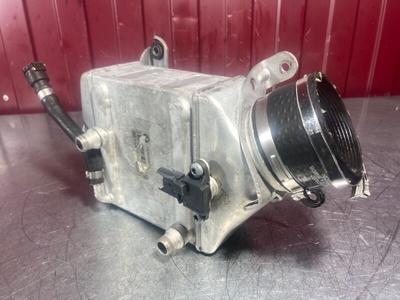 13717575406 Интеркулер BMW 7 series F01 2009 , , 7575406, 17517575404, 7575404, 13627585493, 13629797773, 13627599042