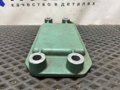 21539393 крышка Volvo FL FE