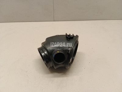 059129955AK Патрубок воздушного фильтра VAG Amarok 2010
