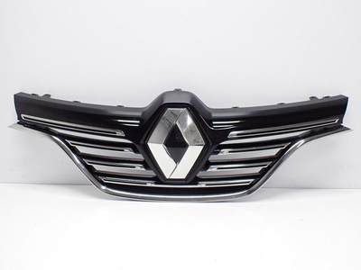 622568380R решетка решетки радиатора бампера хромированная renault megane iv 2016 г.