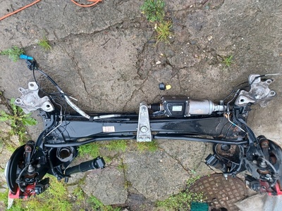 521531488R renault megane rs 1.8 твк трофи балка задняя