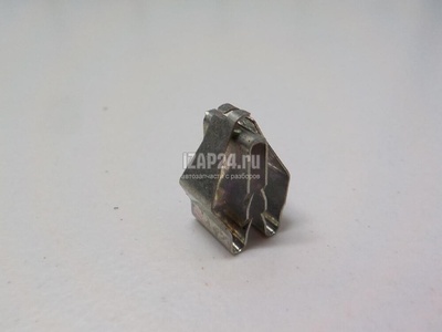 8V0867947 Скоба крепежная VAG A3 [8V] (2013 - 2020)