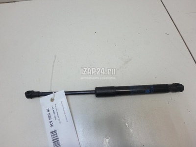 95B823359 Амортизатор капота VAG Macan 2013