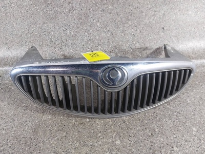 C00150710 решетка радиатора Mazda Xedos 6 1996