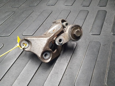 4E0399114AF Кронштейн Кпп Audi A8 D3/4E 2004