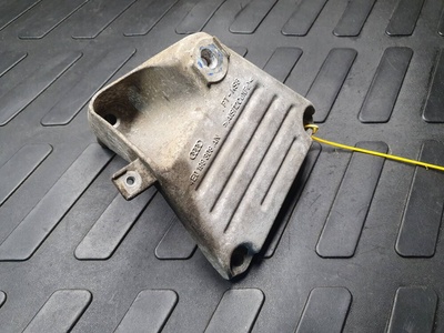 4E0199308AN Кронштейн двигателя Audi A8 D3/4E 2006