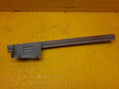 802261924R Направляющая стекла двери Renault Duster HJD 2021 , 802194833R