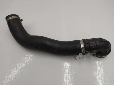 1736253010 Патрубок интеркулера Toyota RAV 4 4 (CA40) рест. (2015-2019) 2016