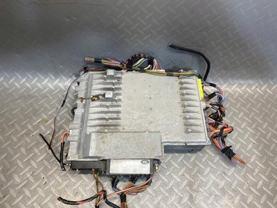 AMR5824 skrzynka коммутатор блок экю range rover ii p38