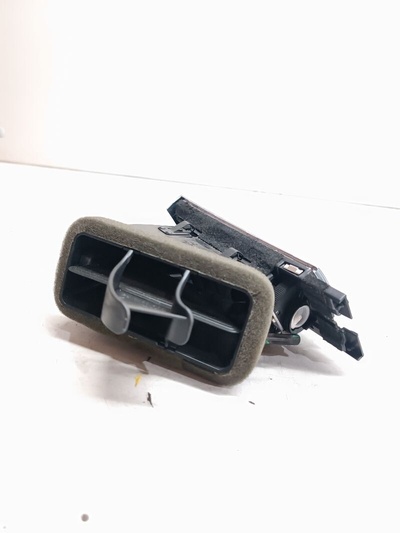 4f1820902d Дефлектор обдува салона Audi A6 2007