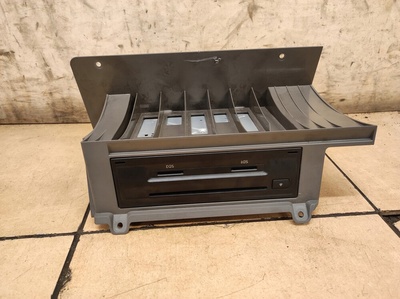 3Q0035846B считыватель навигации man tge crafter ii