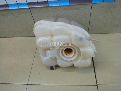 7P0121407B Бачок расширительный VAG Touareg (2010 - 2018)