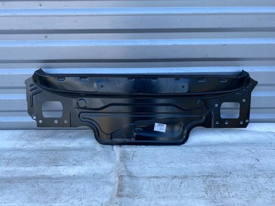 8W5813307B полоса заднего обшивка audi a5 8w5 новый