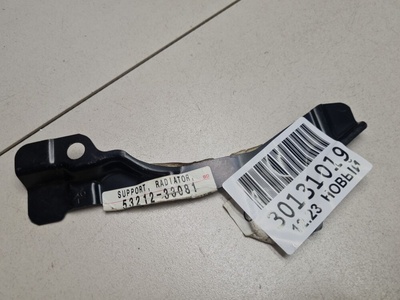 5321233081 Кронштейн панели радиатора левый Toyota Camry V40 2006-2011