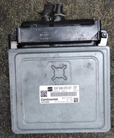 03F906070CF блок управления двигателя 1.2 tsi