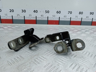 BMB760110 Петля крышки (двери) багажника Land Rover Range_Rover 3 (2001-2012) 2006 ,
