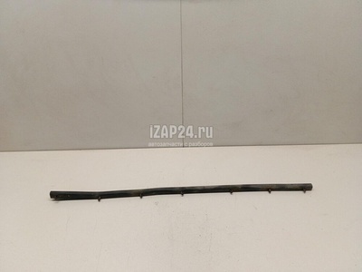 5032004900661 Уплотнитель капота Geely Atlas 2017