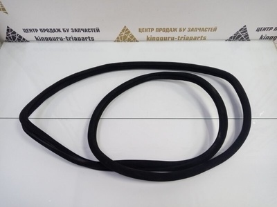 A2036972351 уплотнитель двери Mercedes-Benz C-Class W203 2000-2007